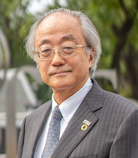 Professor Kazuo Yamamoto
